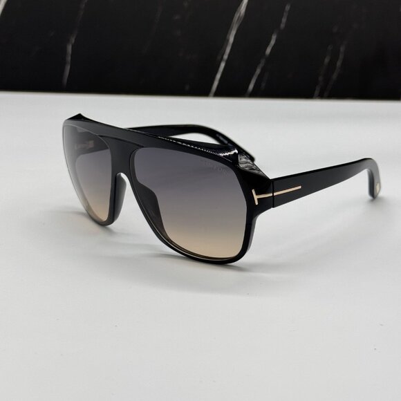 NEW TOM FORD TF908 01B WOMEN SUNGLASSES TOM FORD HAWKINGS-02 FT0908/S - Picture 4 of 11